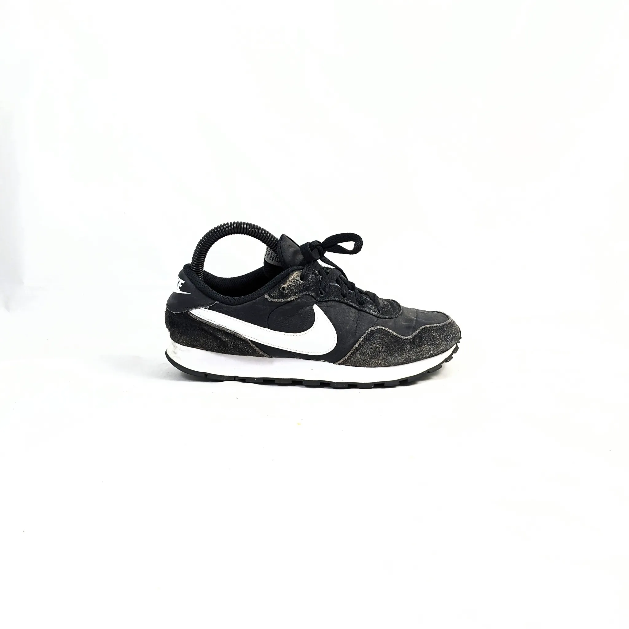 Nike Black Unisex Sneakers Online