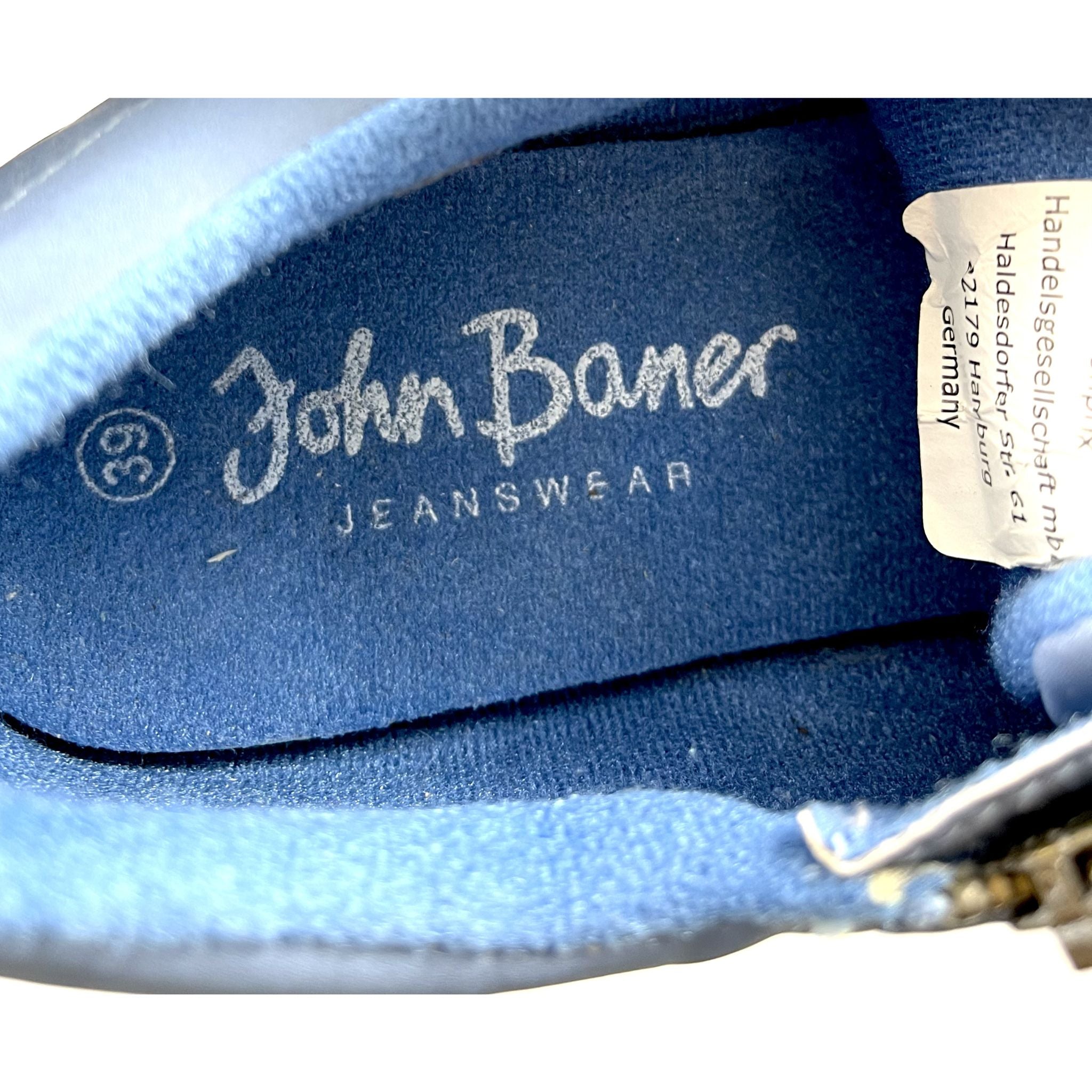 John Banner Sneakers Premium Plus