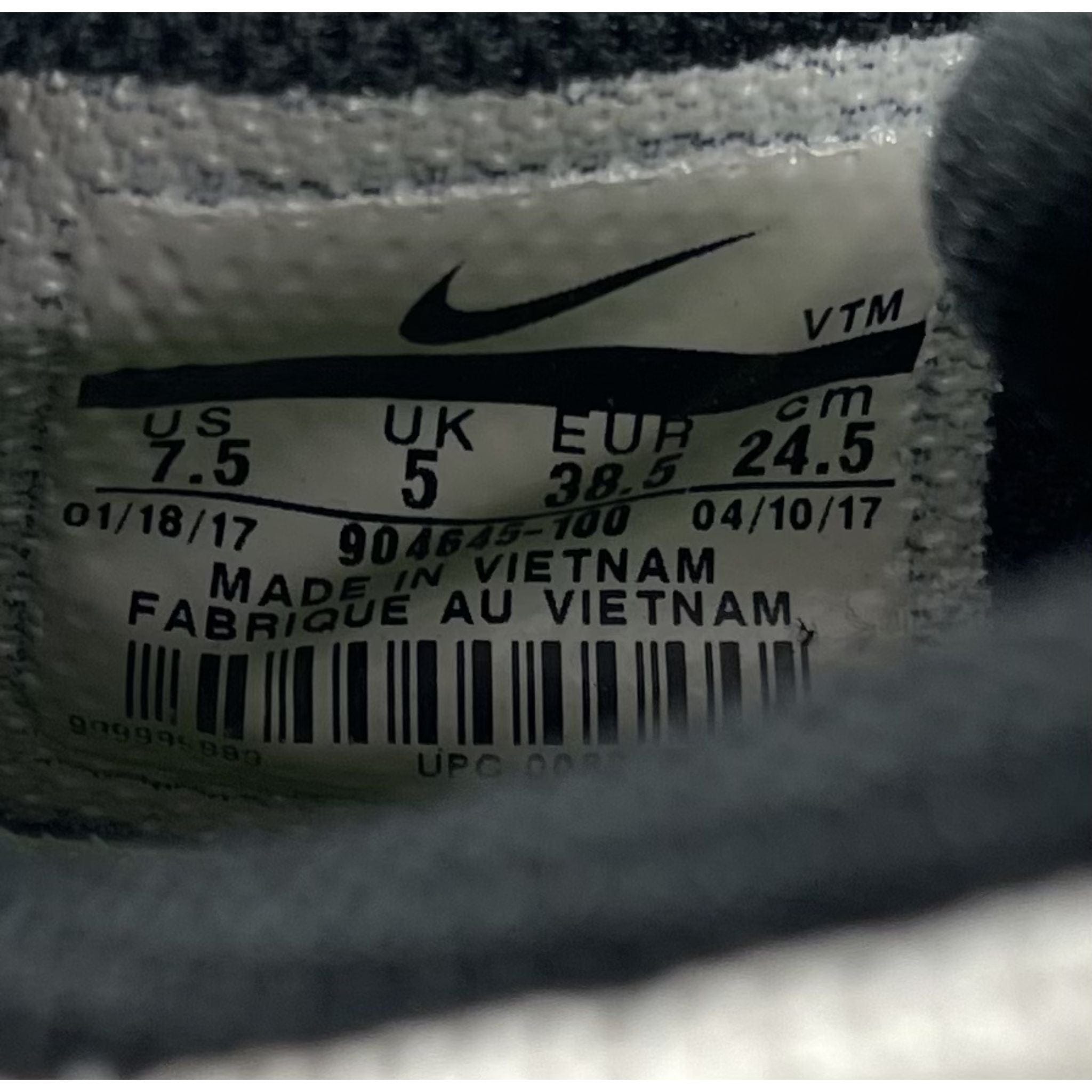 Nike Zoom Sneakers
