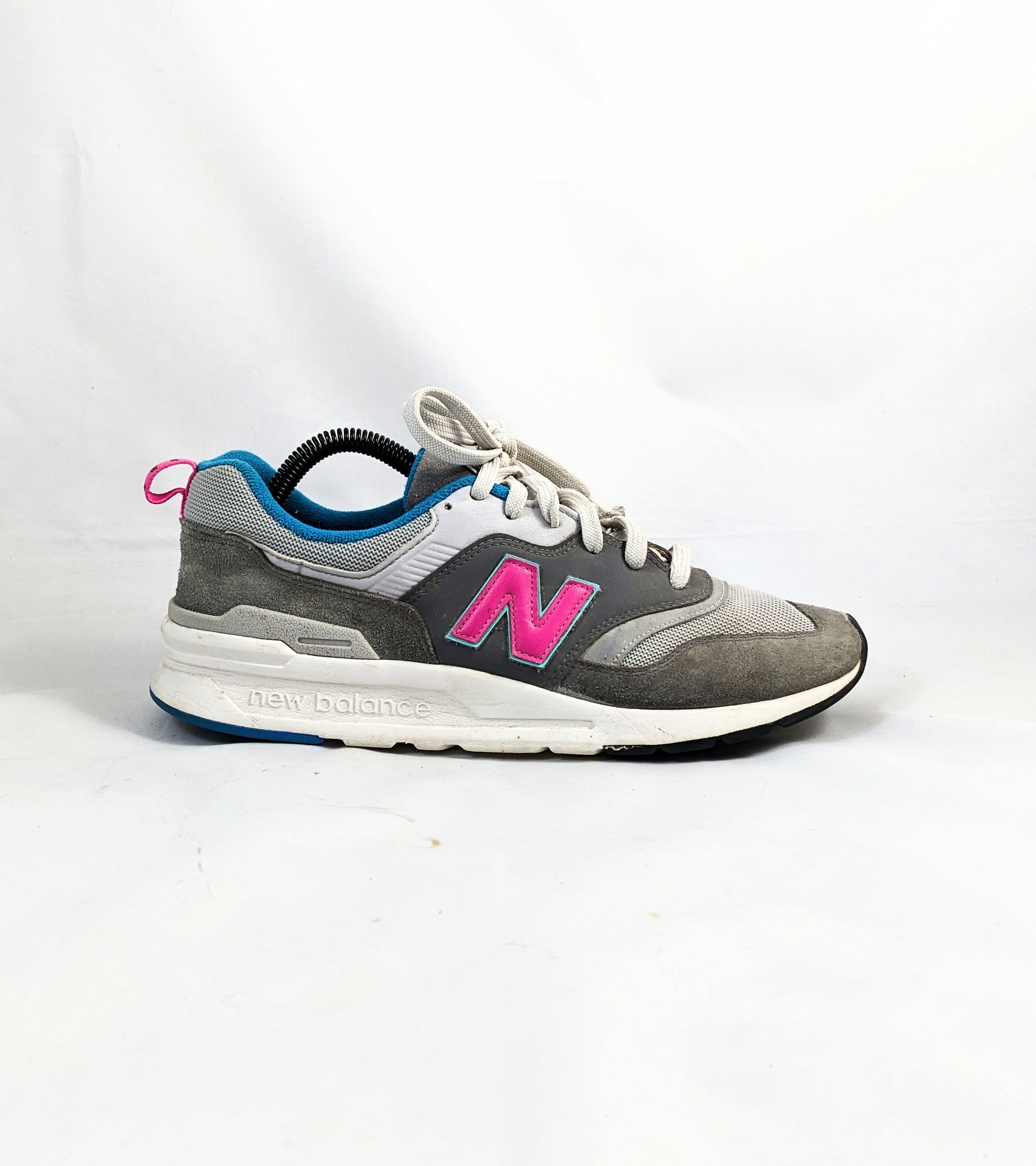 New Balance Sneakers