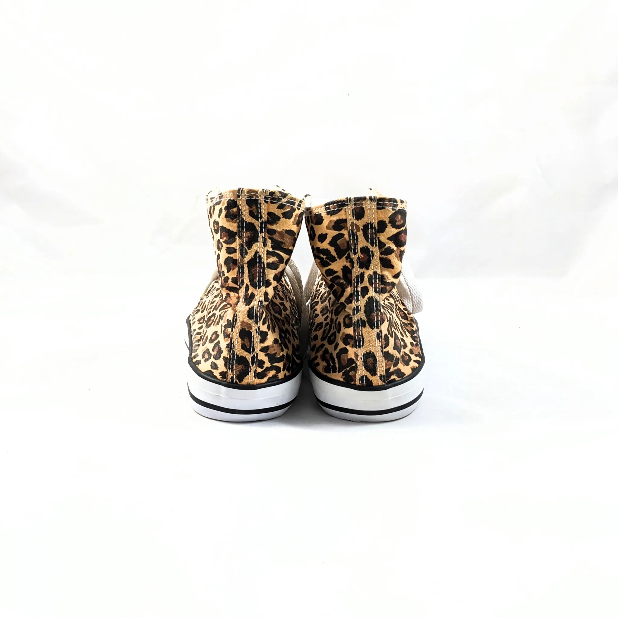 MyWear Leopard Sneakers