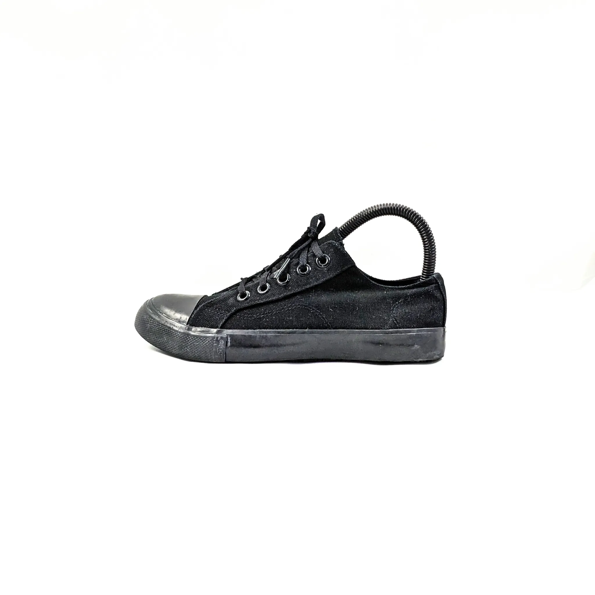 safeTstep Black Sneakers