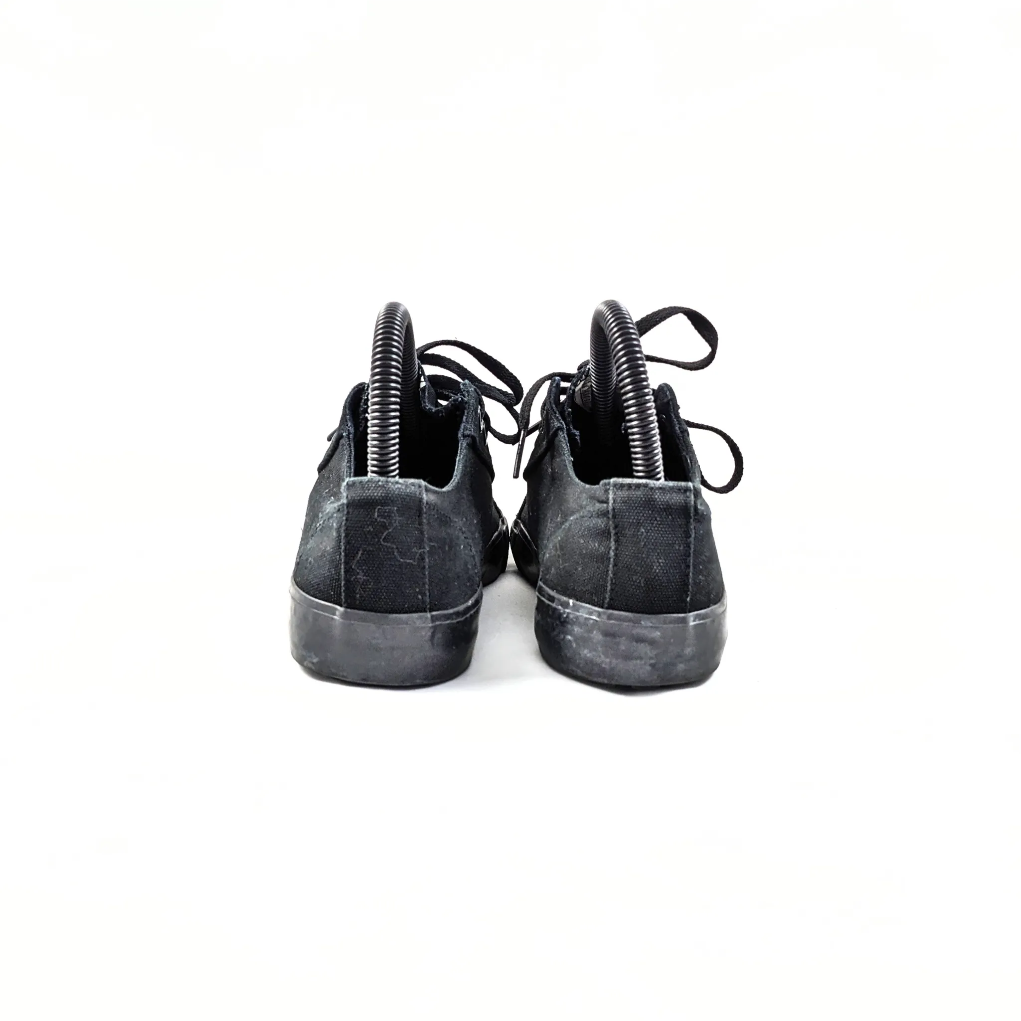 safeTstep Black Sneakers