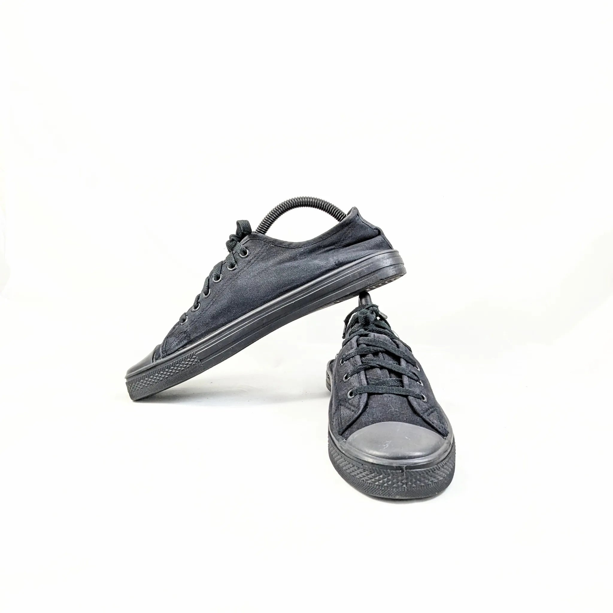 TargetCollection Black Sneakers