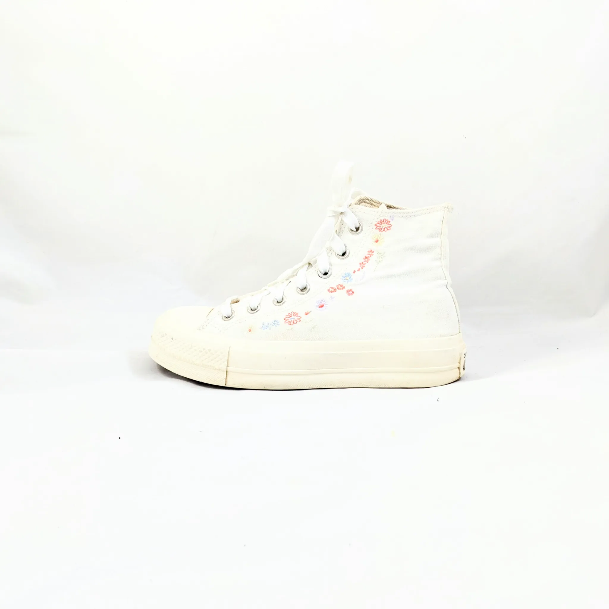 Converse White Hightops Premium C