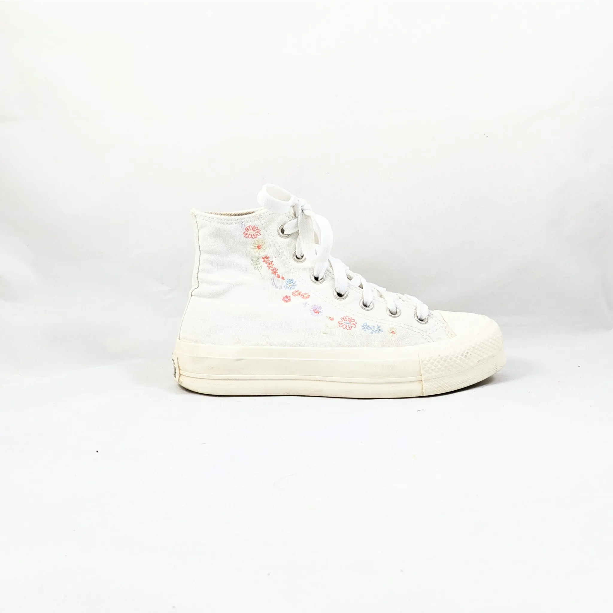 Converse White Hightops Premium C