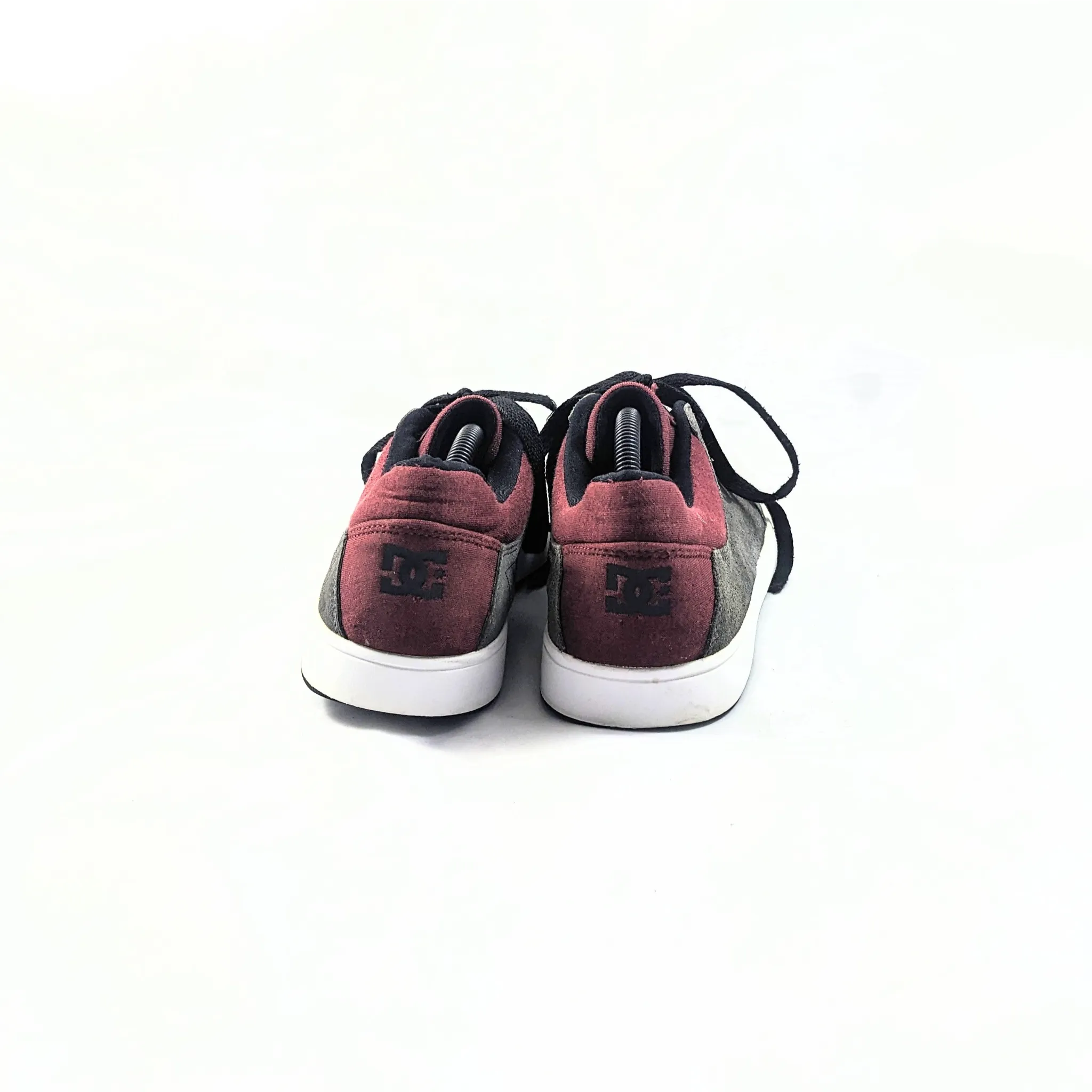 حذاء رياضي رمادي DG Premium O