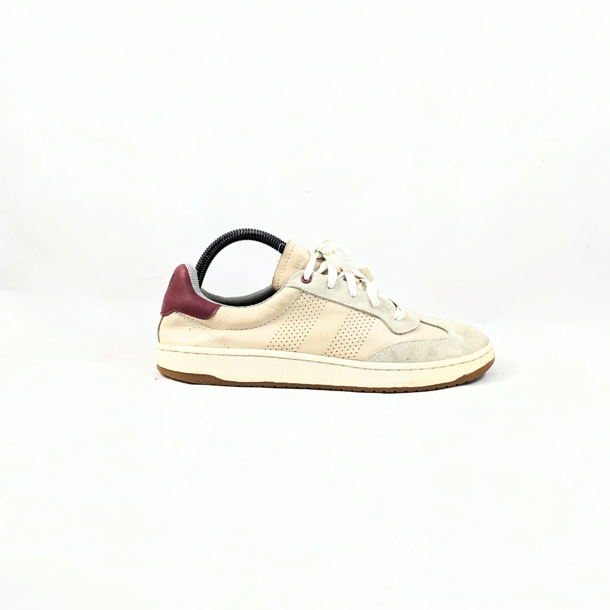 MO'P Beige Sneakers