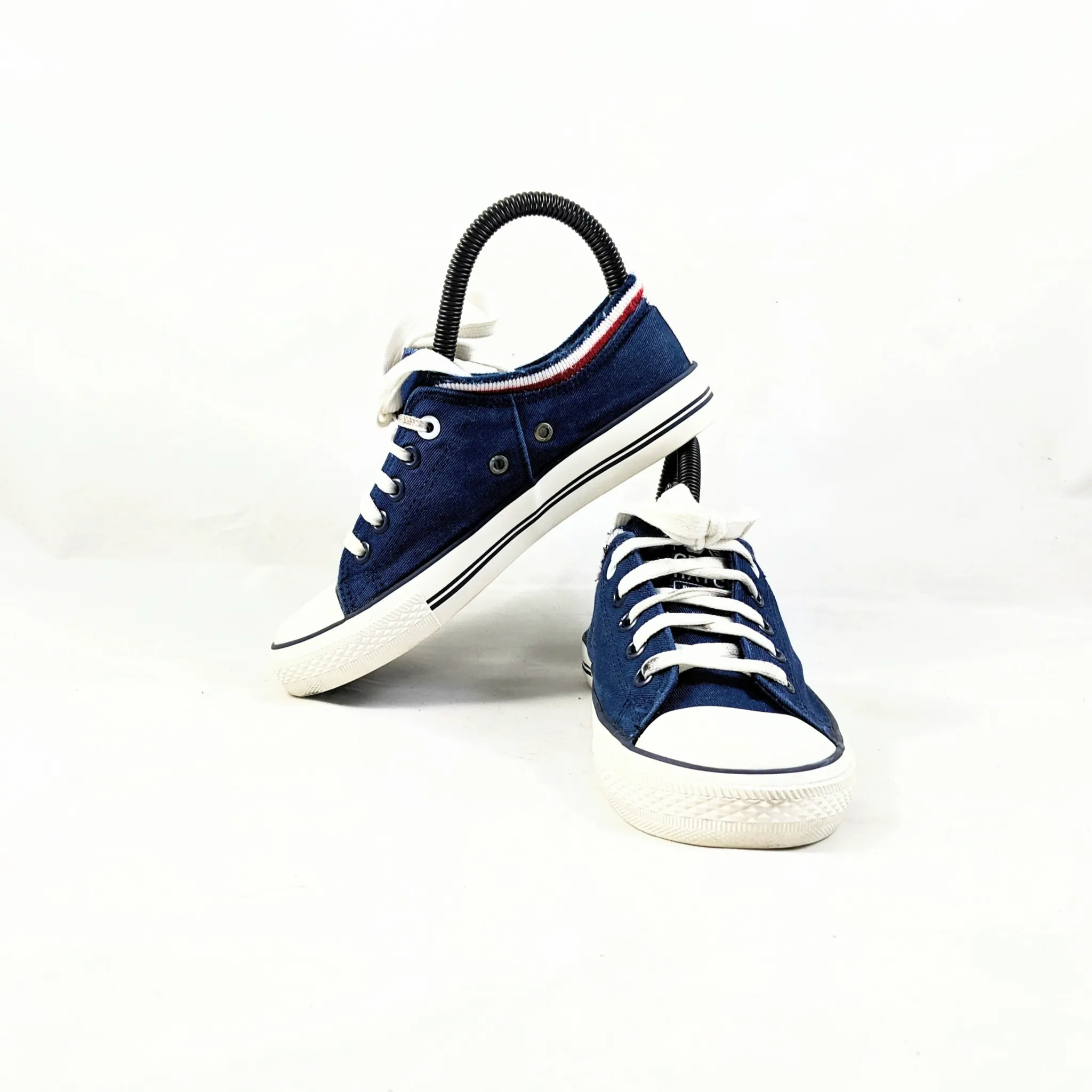 CrossHatch Blue Sneakers