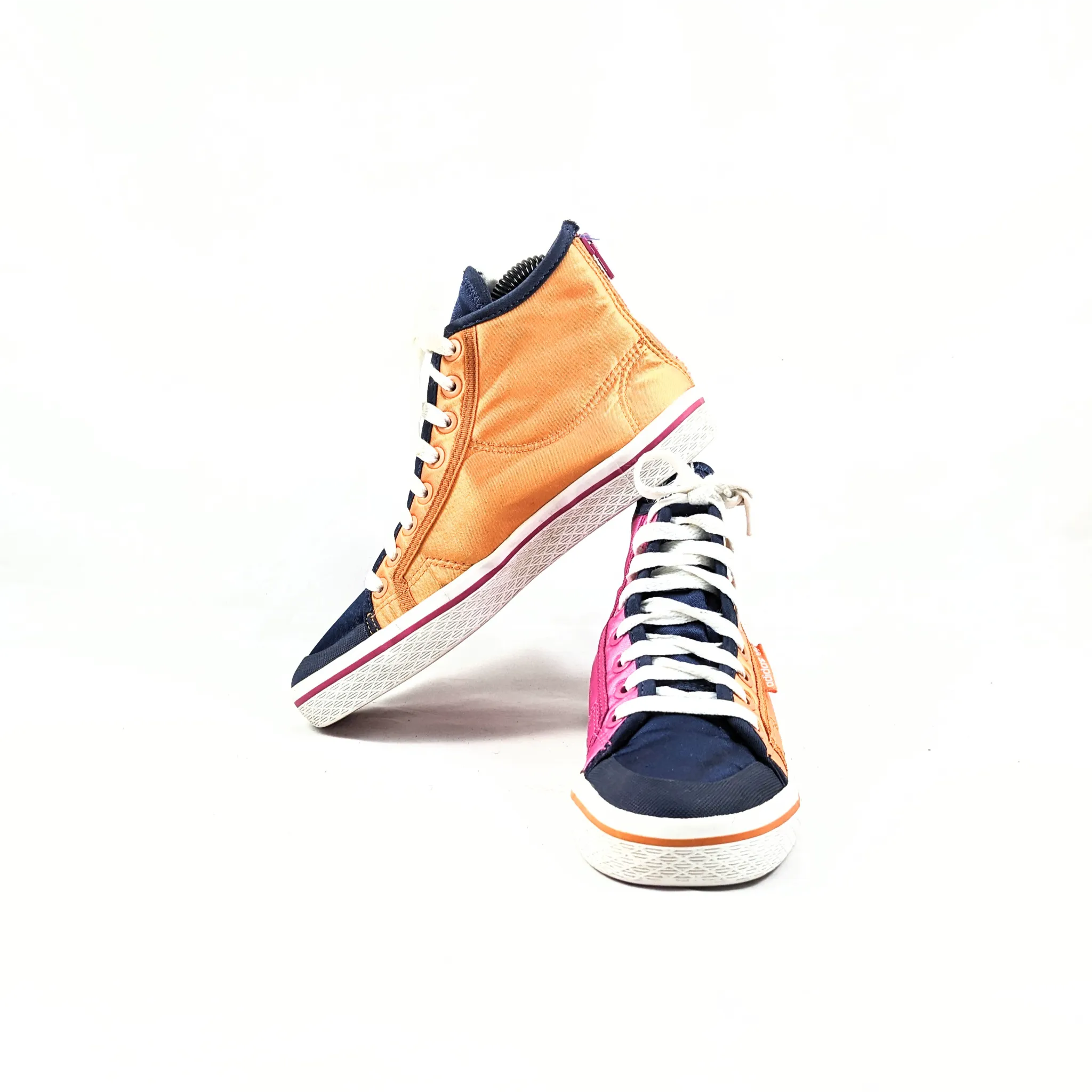 أديداس Hightops متعددة الألوان