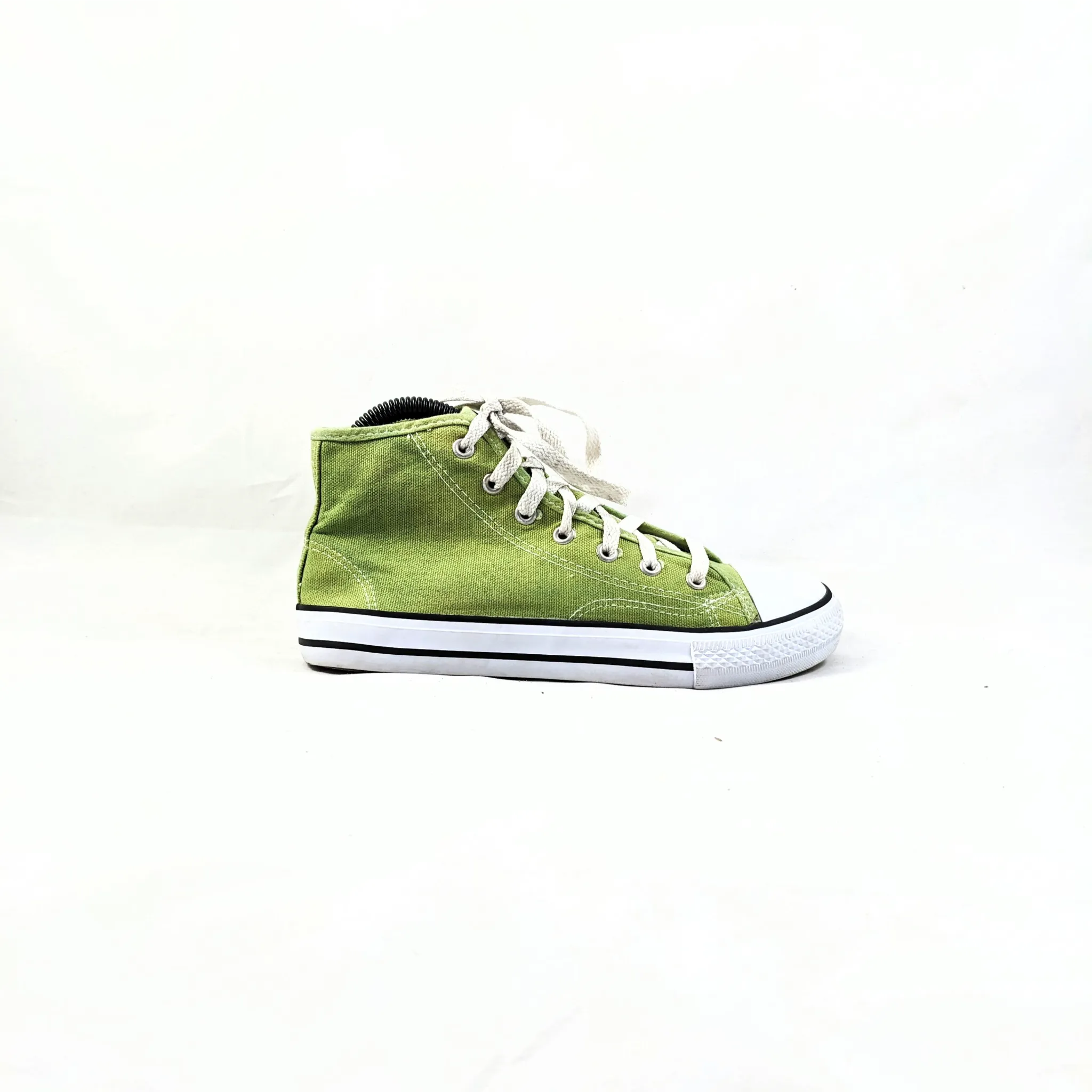 SpotOn Green Hightops