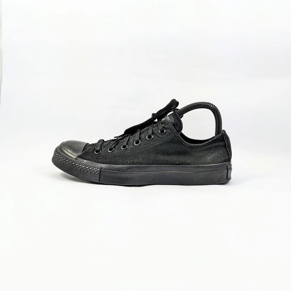 Converse Black Sneaker