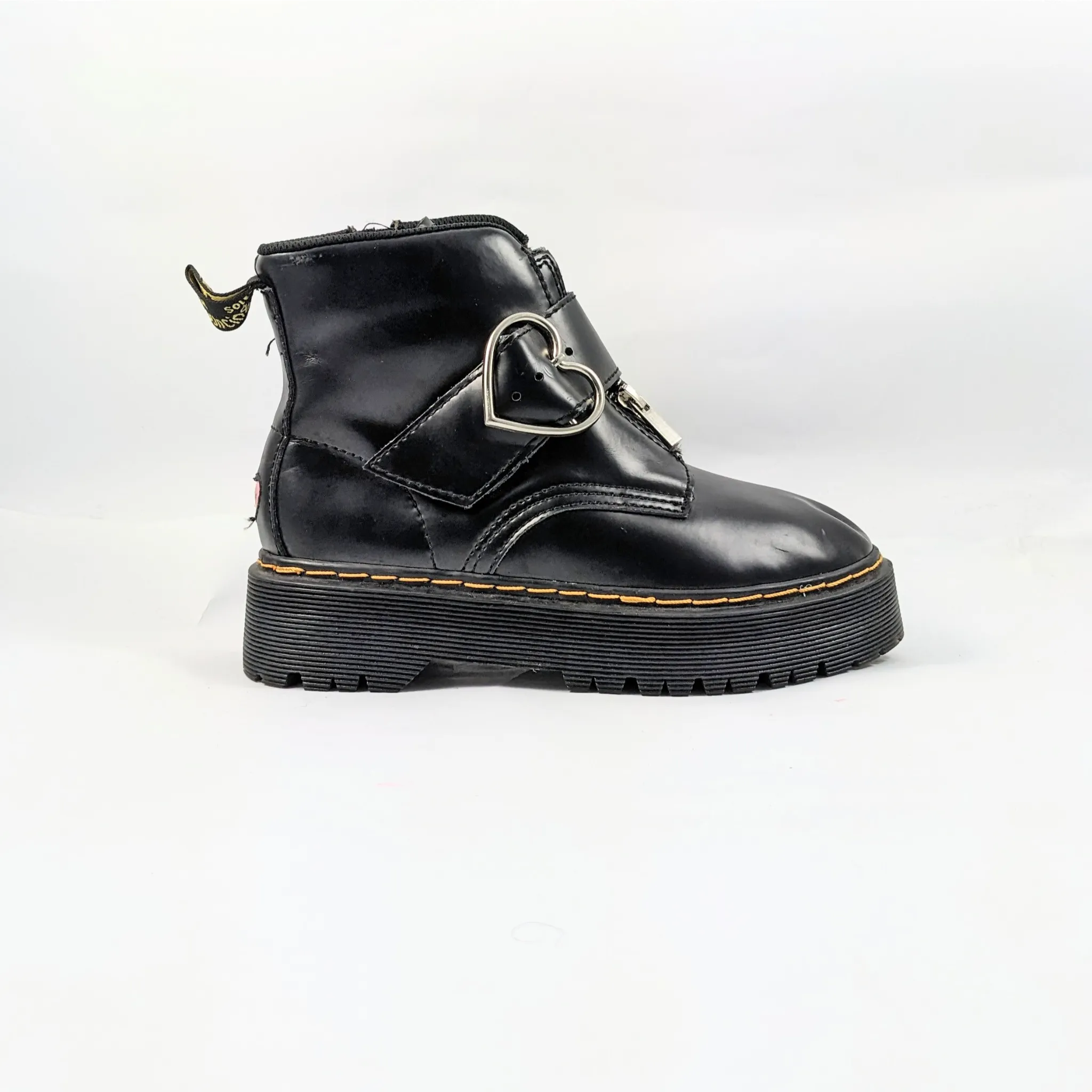 Dr.AirWairMartins Black Boots