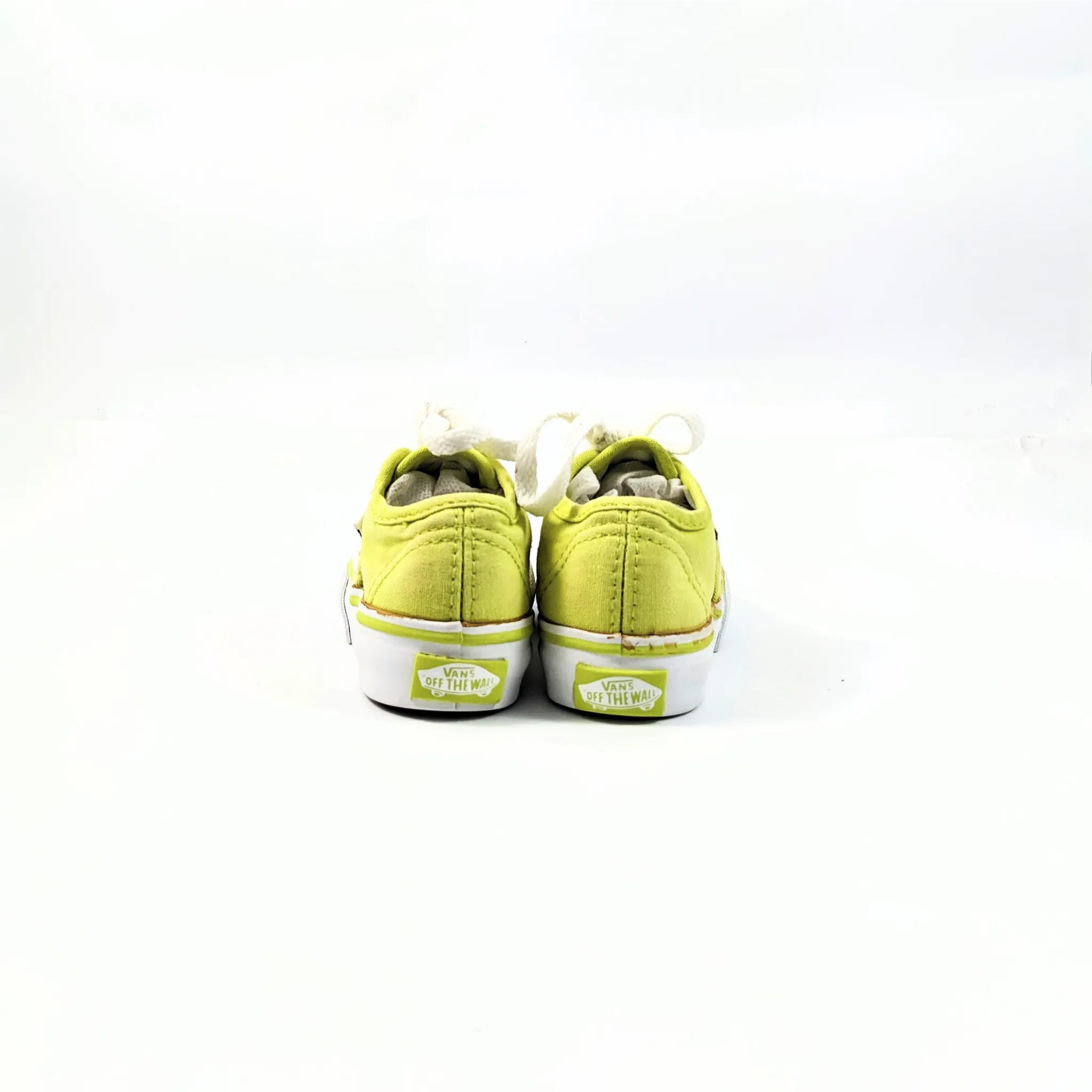 حذاء فانس الرياضي باللون الأصفر للأطفال الصغار