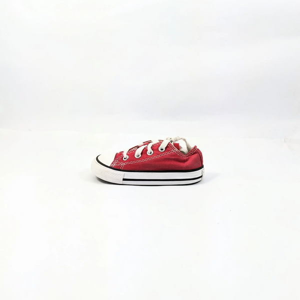 حذاء رياضي كونفرس باللون الأحمر للأطفال