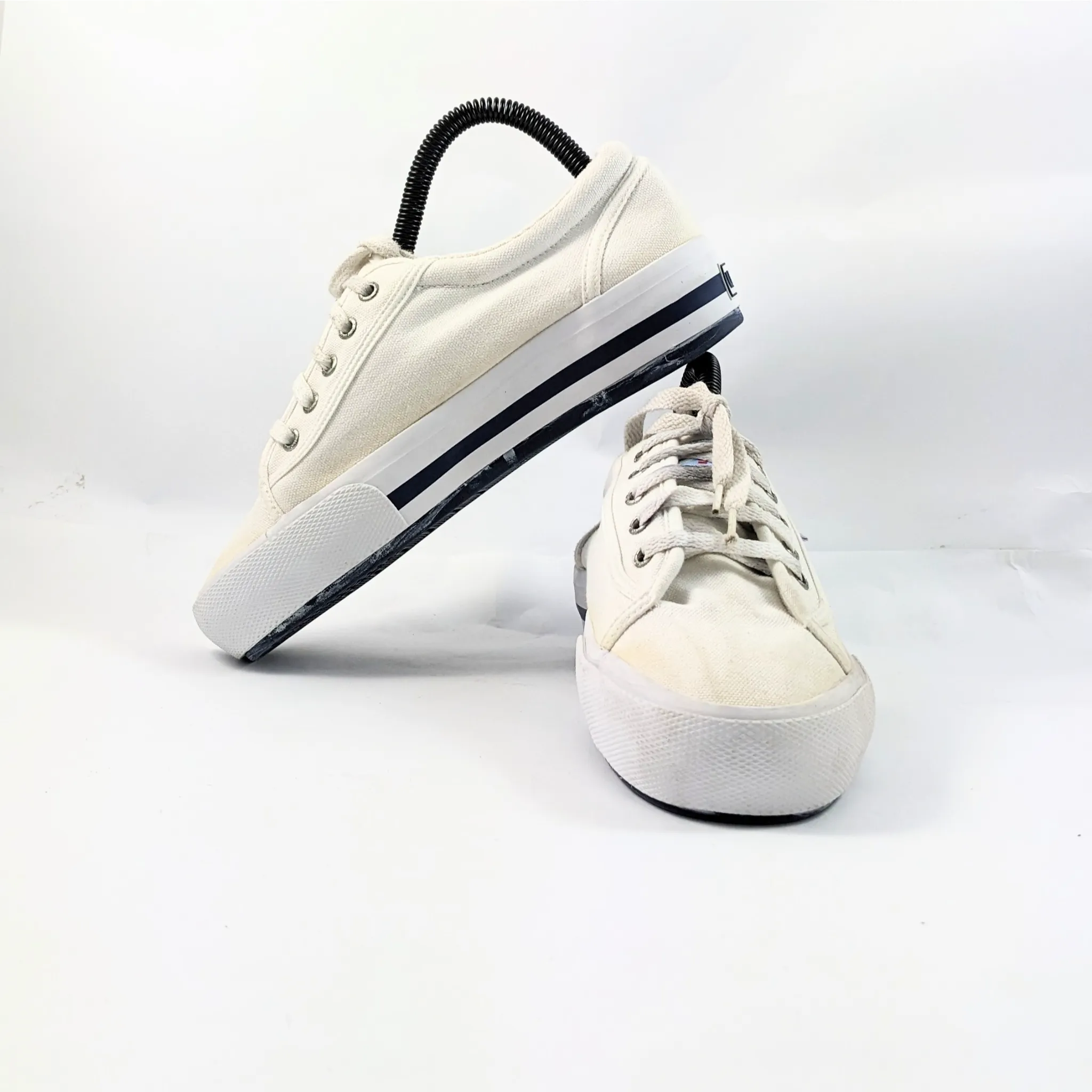 Uno White Sneakers