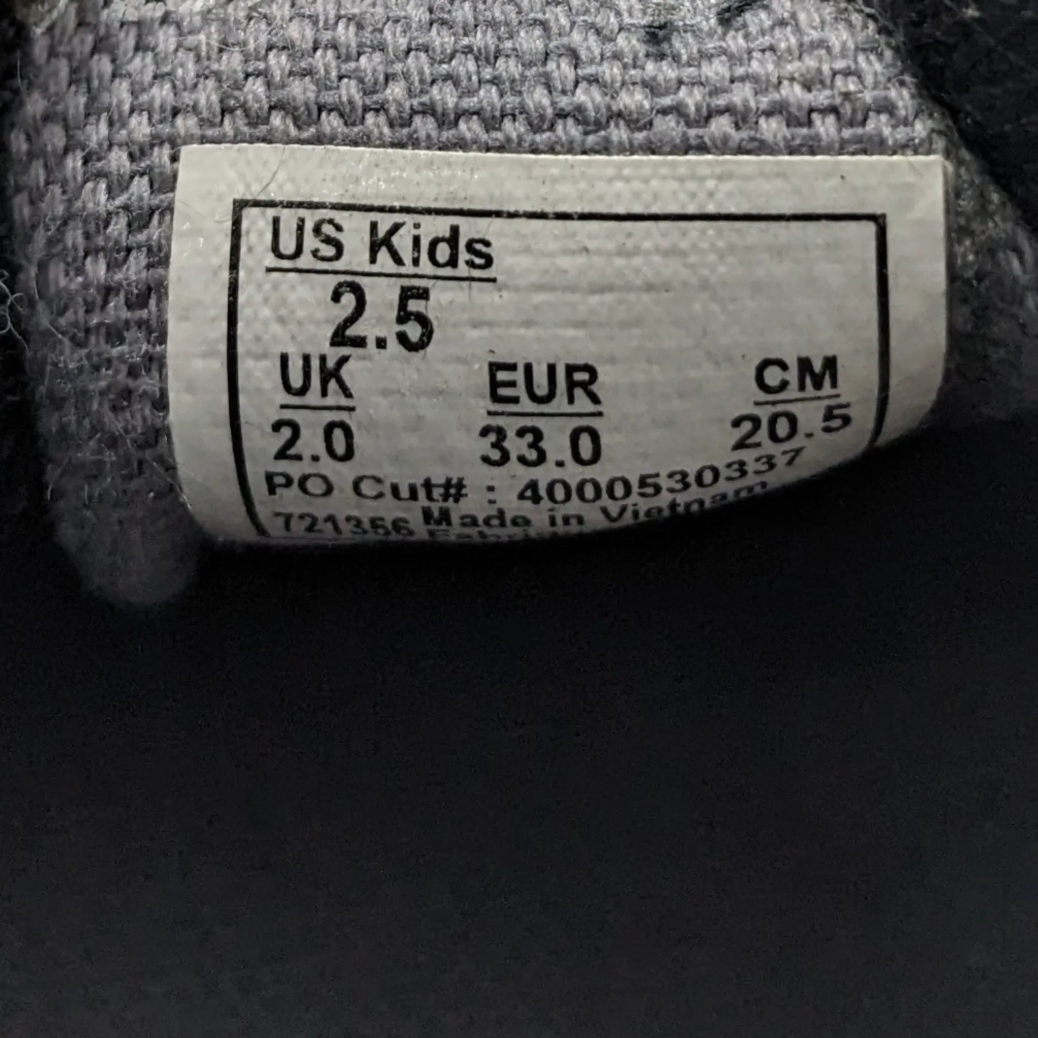 أحذية فانس السوداء للأطفال