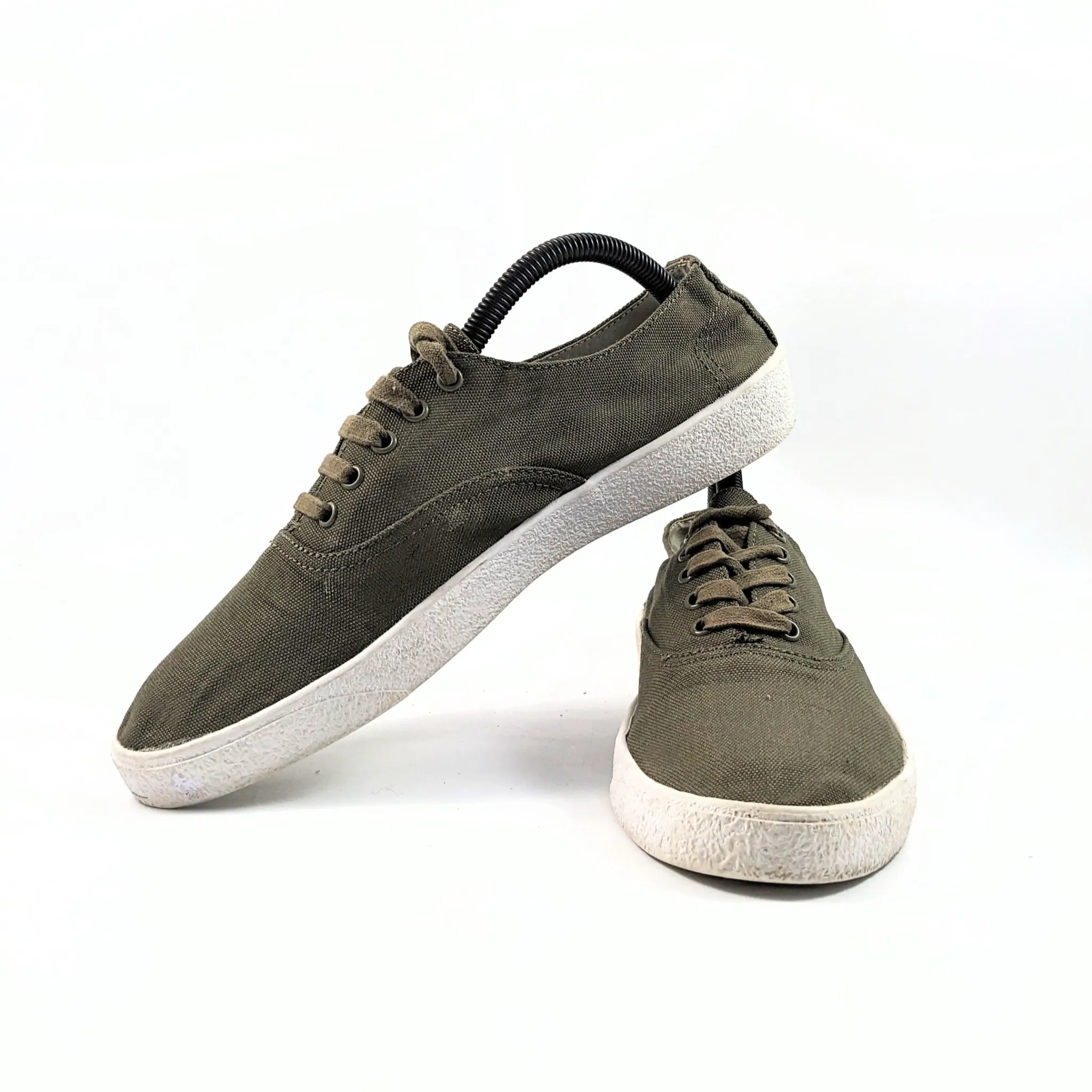 Betts Grey Sneakers