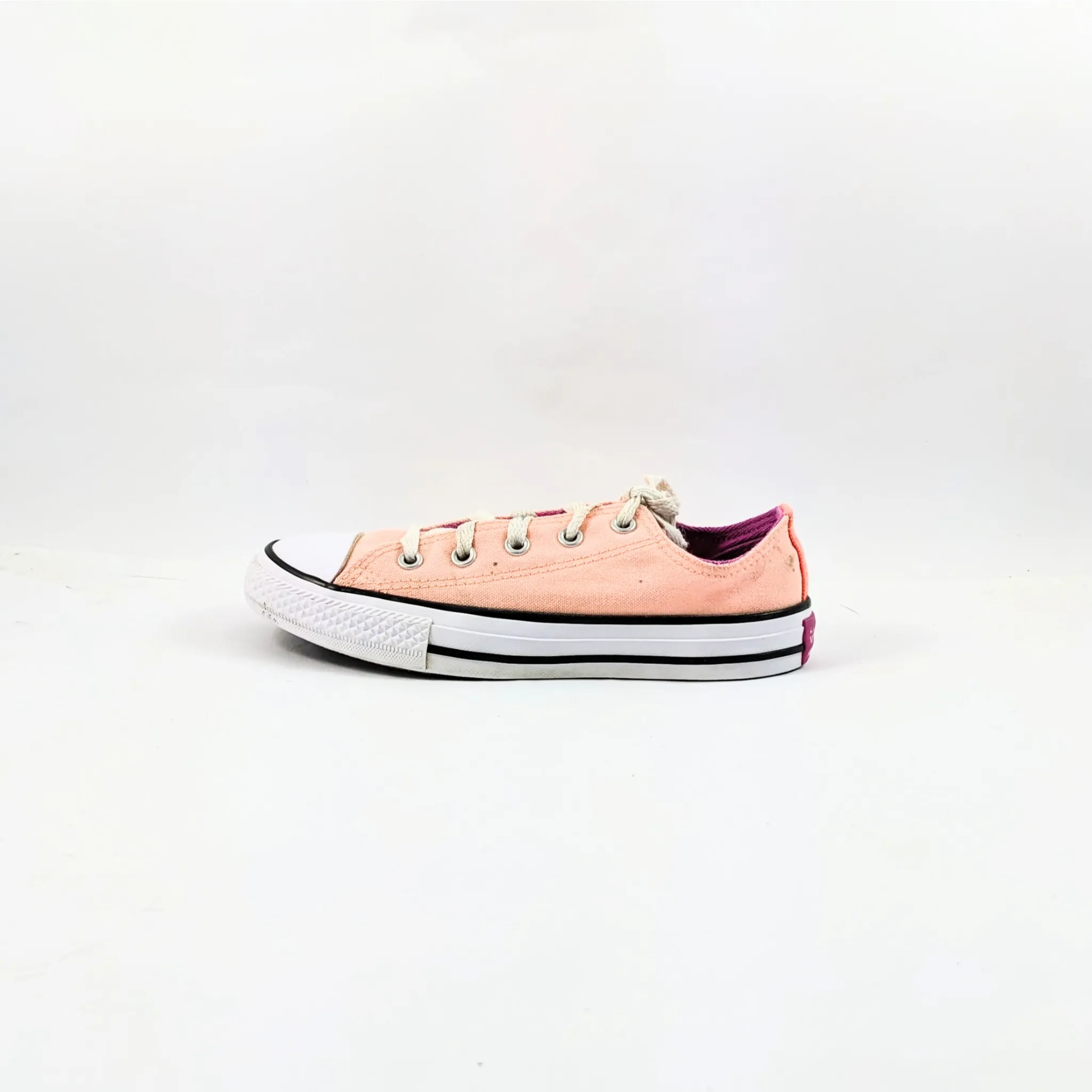 Converse Pink Sneakers