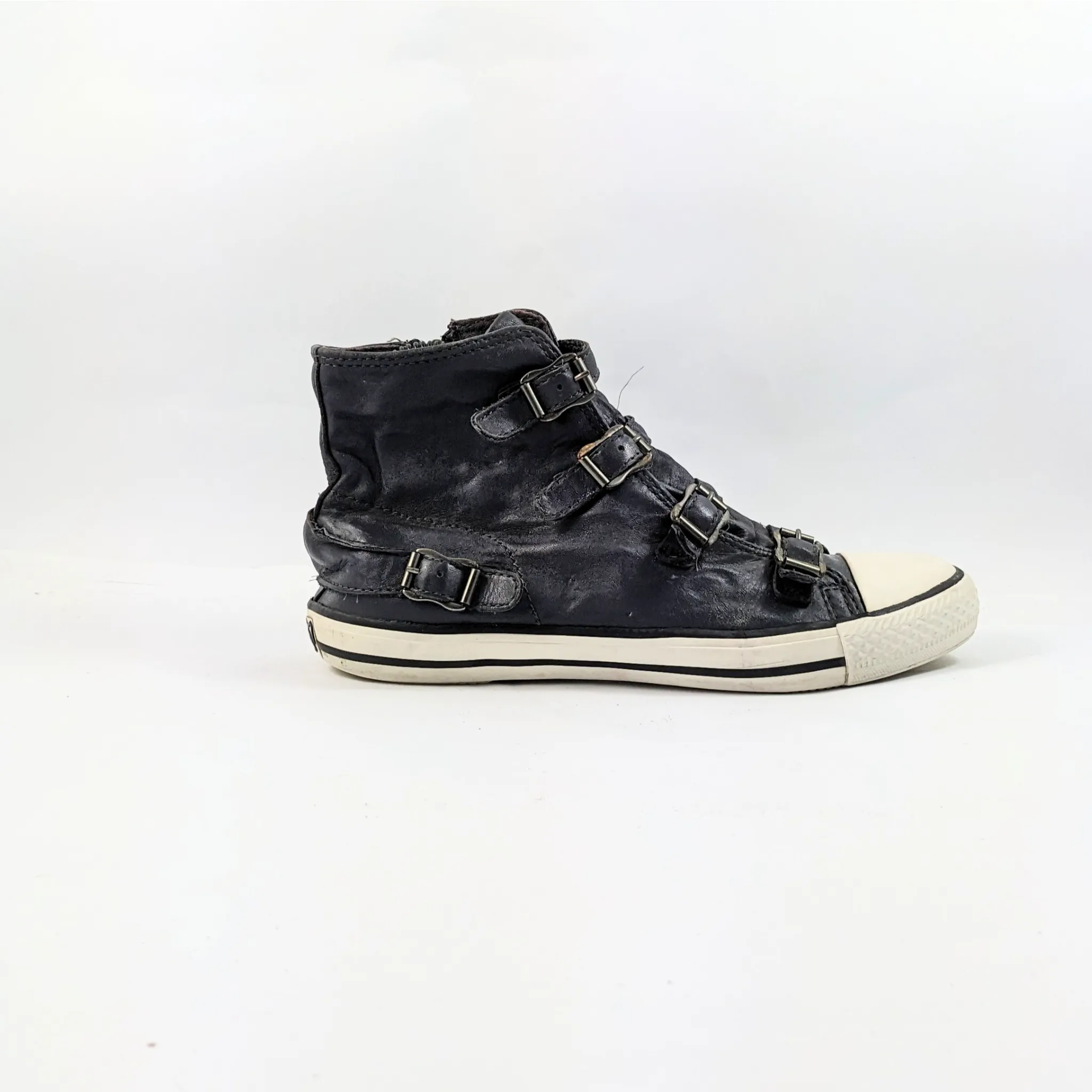 ASN Black Hightops