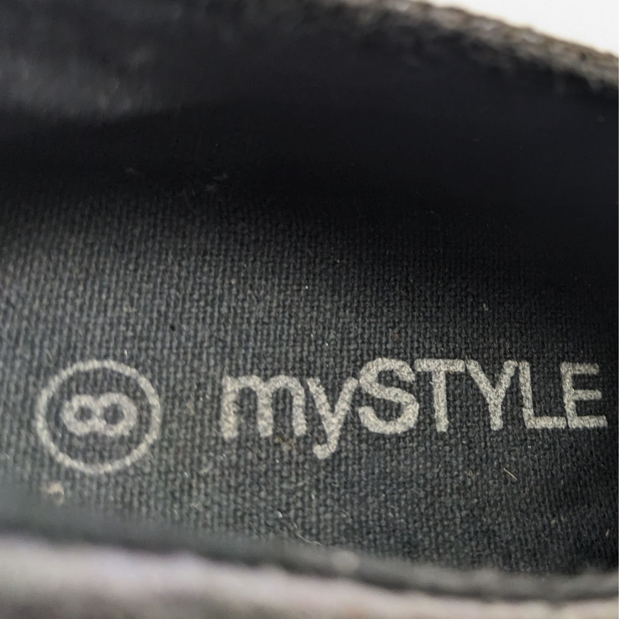 myStyle Grey Sneakers