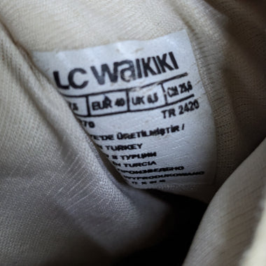 تسوق حذاء LC Walkiki باللون الوردي الفاتح