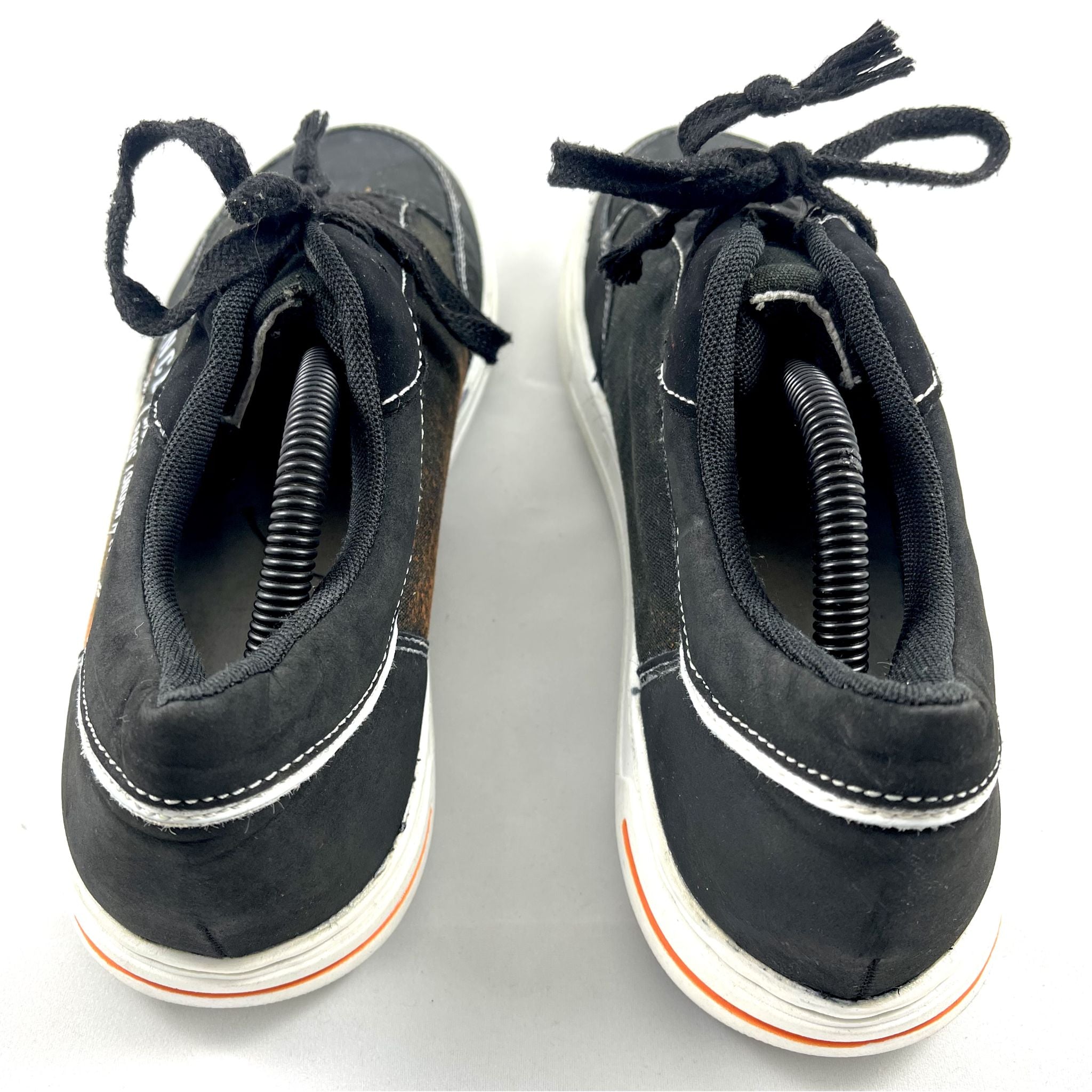 VNCE Black Sneakers