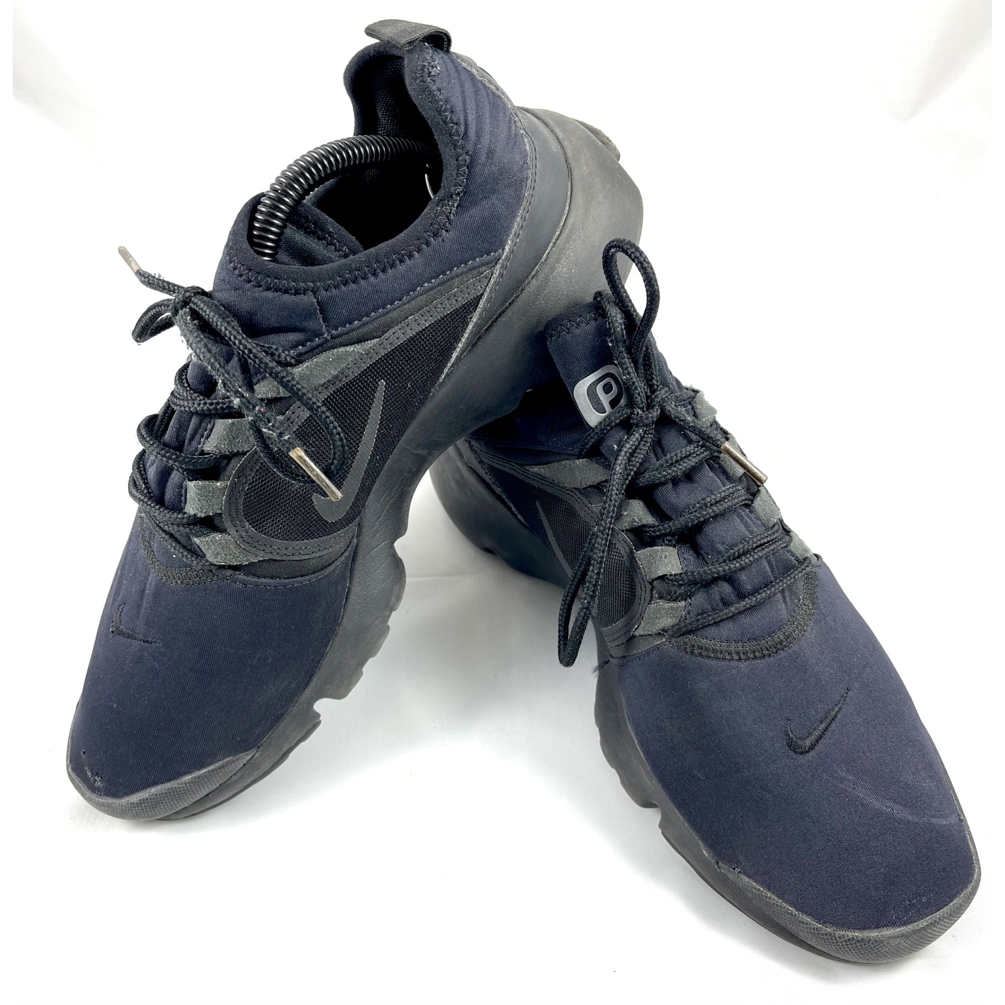 حذاء الجري ذو العلامة التجارية المستوردة باللون الأزرق من نايكي