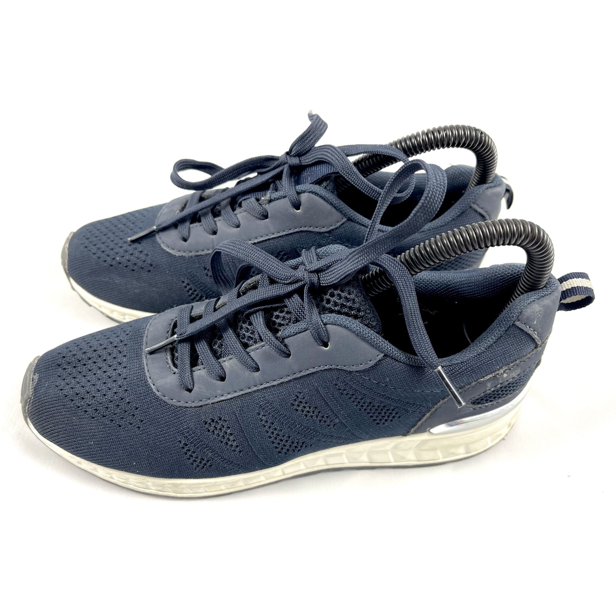 GraceLand Blue Sneakers