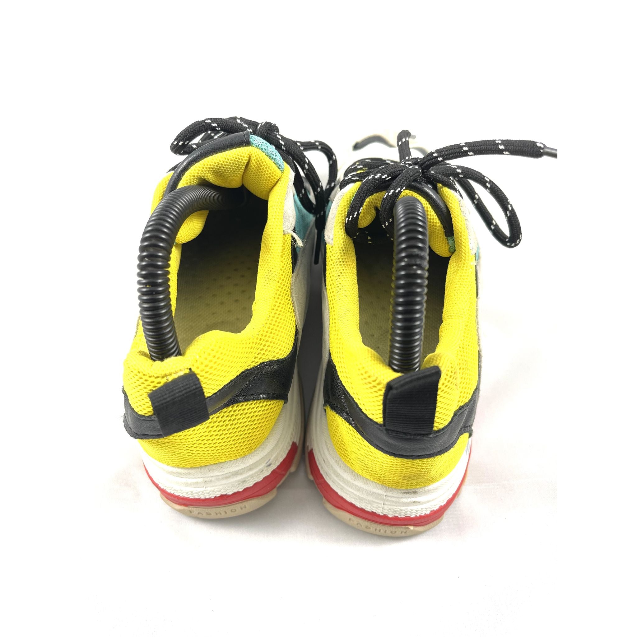 أحذية رياضية صفراء Fashiono