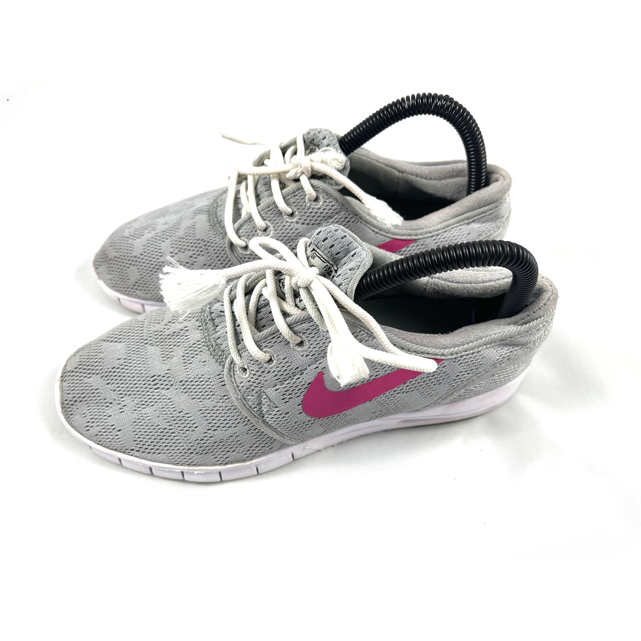 Gray Nike Sneakers Premium Plus