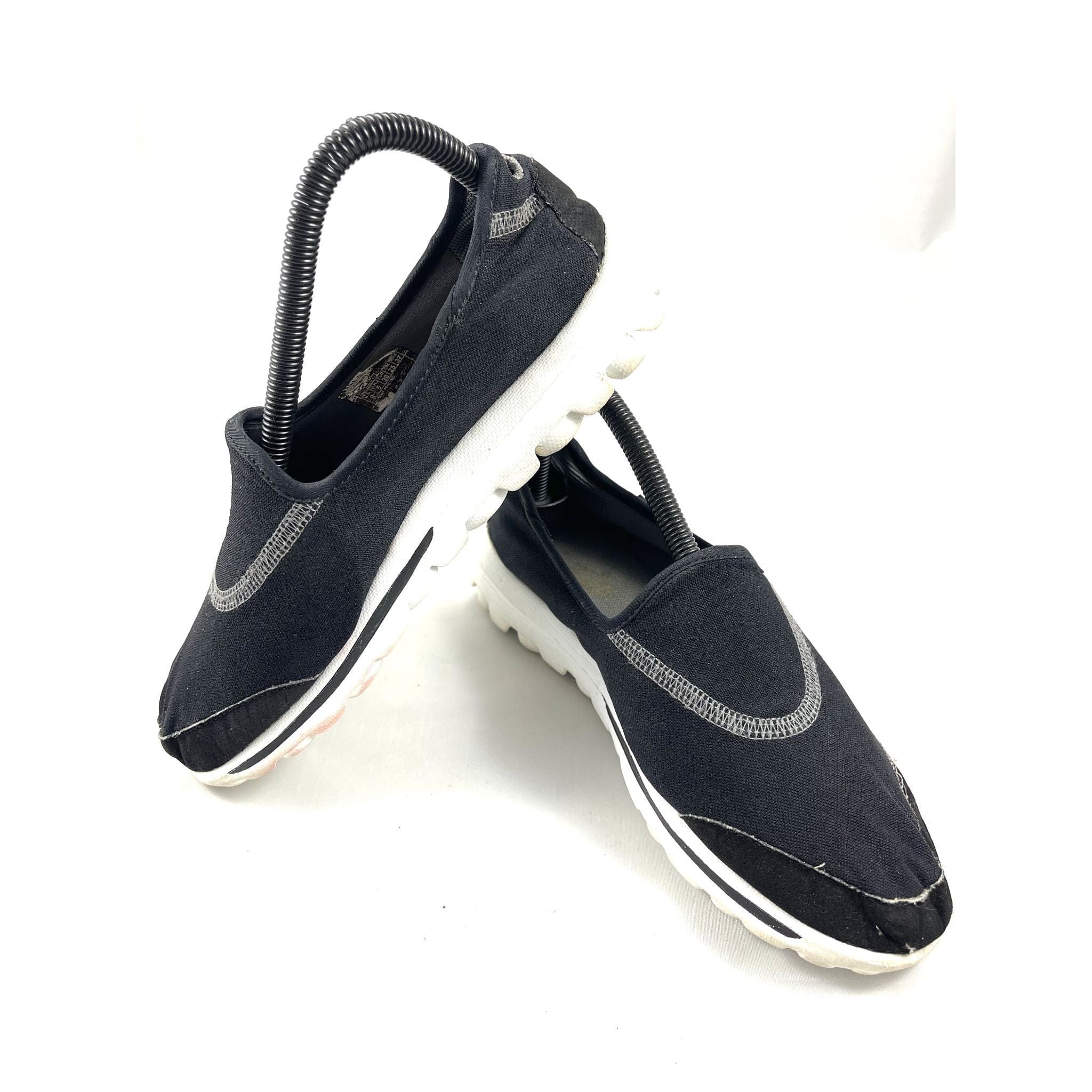 Skechers Slip Ons