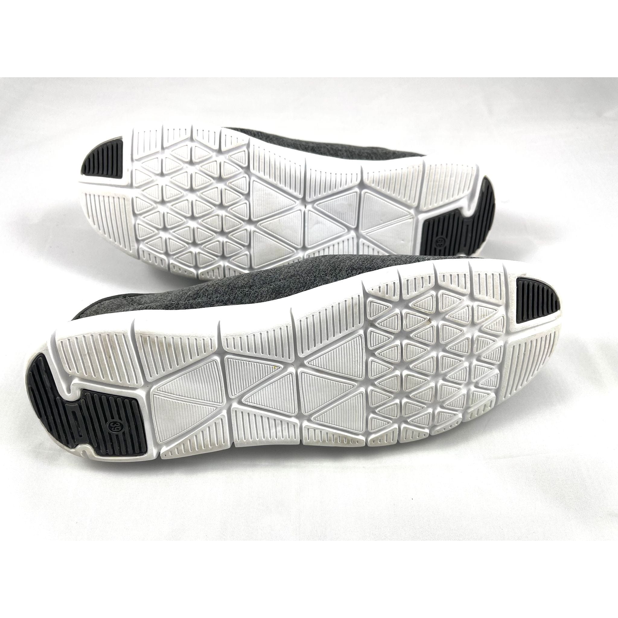 Walkx Women SlipOns