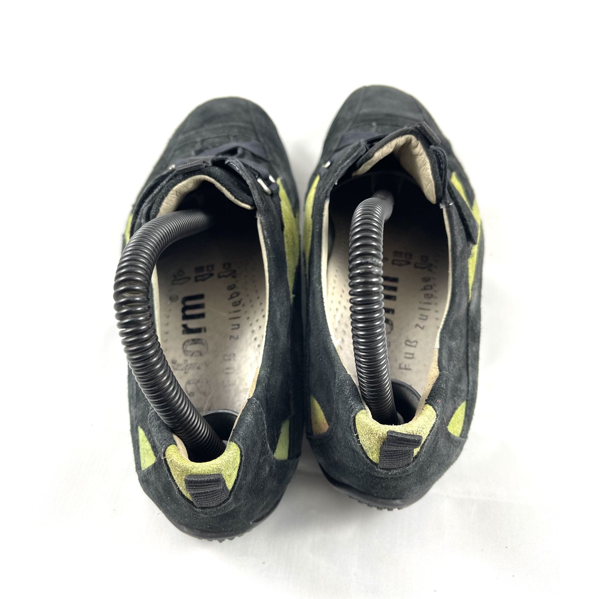 VitaForm Black Shoes