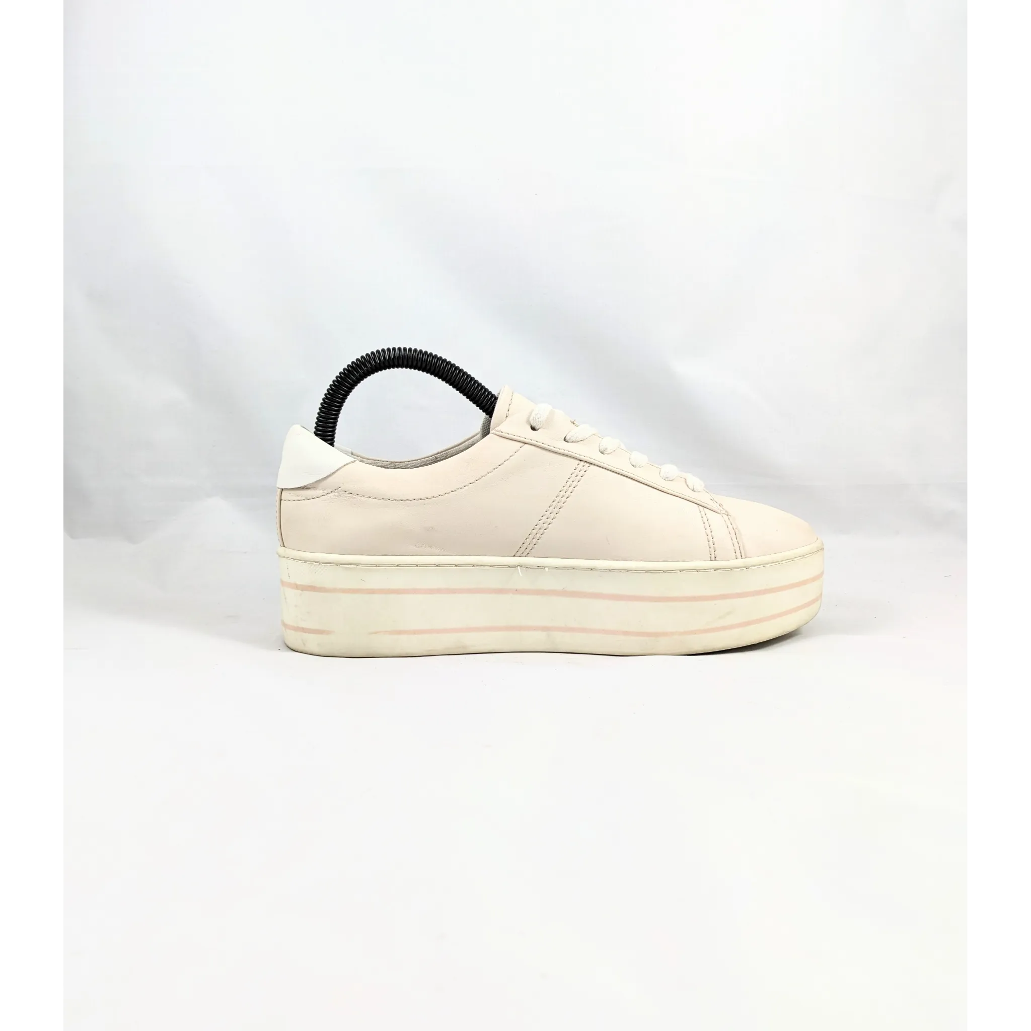 ZARA Basic Sneakers